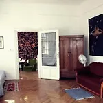 Kaleidoszkóp Ház Albergue *