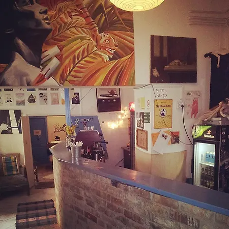 Kaleidoszkóp Ház Hostel *