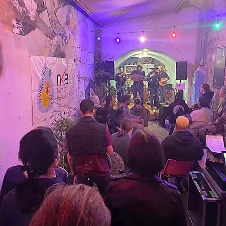 Kaleidoszkop Haz * אסטרגום