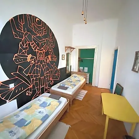 Hostel Kaleidoszkóp Ház